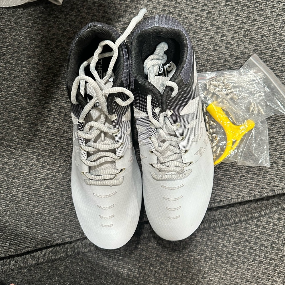 Thestron track and field shoes